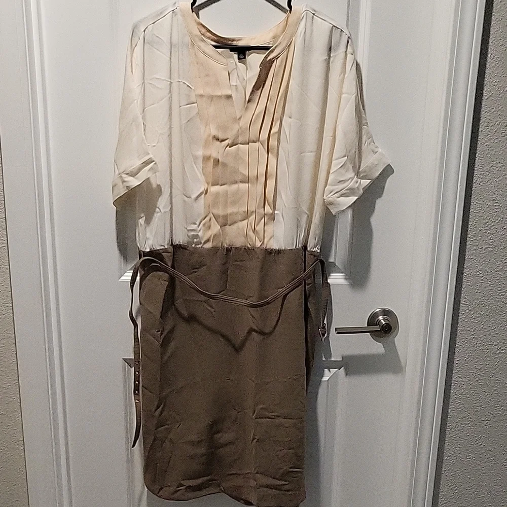 Ann Taylor Cream and Tan Dress - Picture 1 of 4